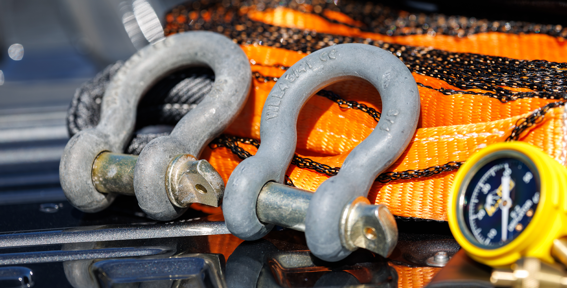 AEV Shackle | Mid-Size BASE 3/4" Anchor Shackle