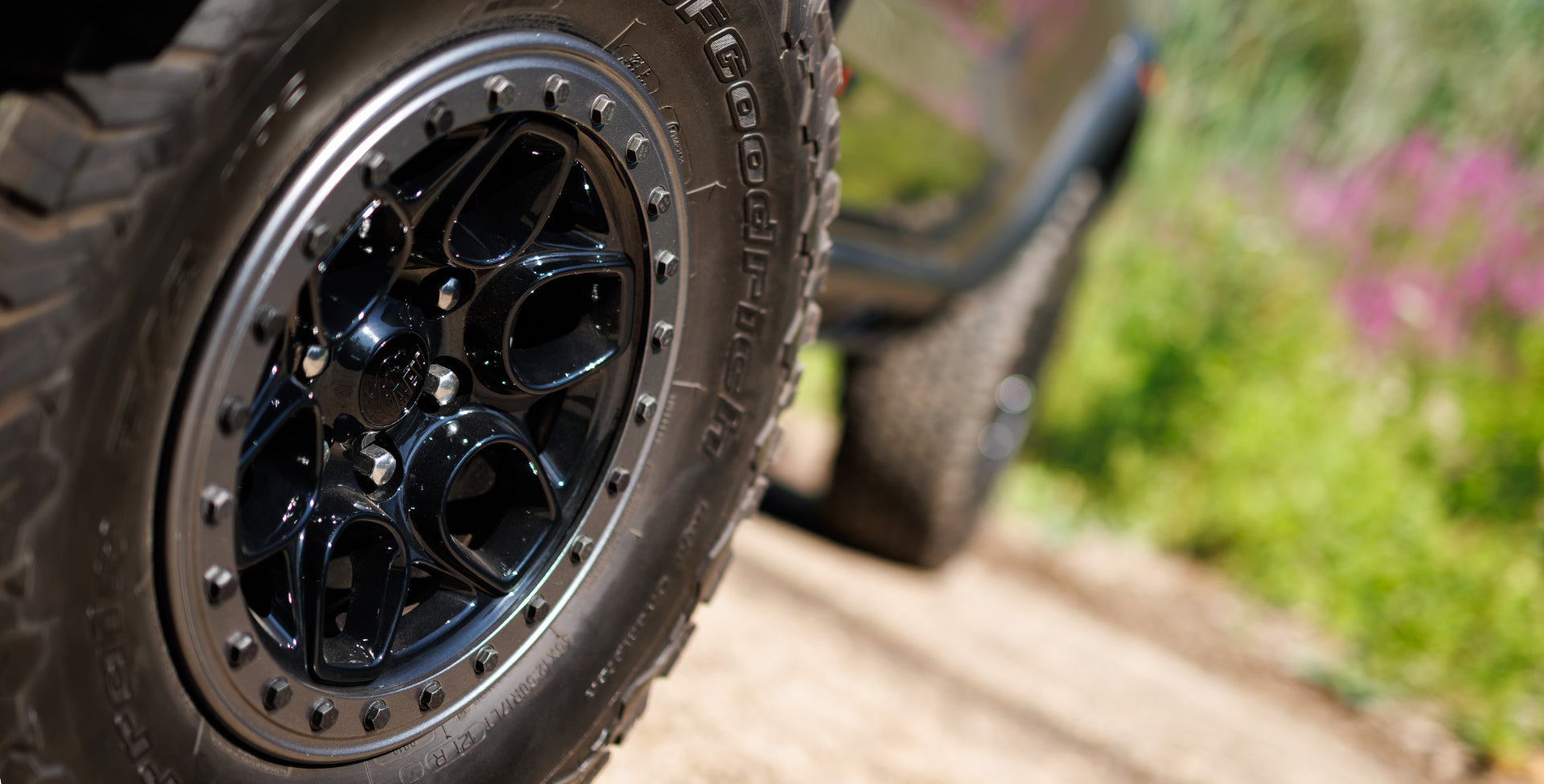 AEV Crestone DualSport Wheel for 2023+ Colorado/Canyon and 2019+ Silverado/Sierra 1500