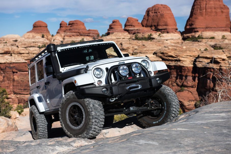 Jeep Wrangler JK - American Expedition Vehicles (AEV)